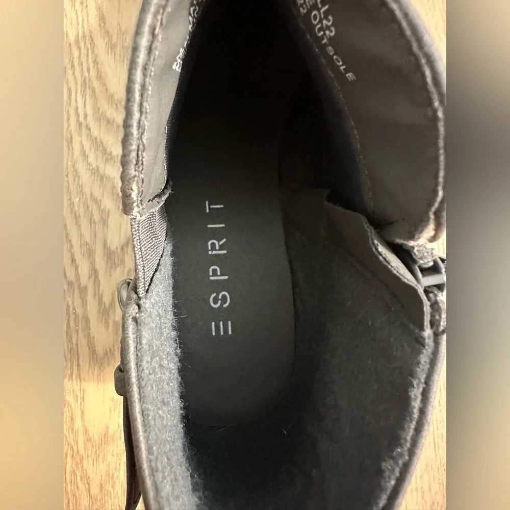 Esprit nwot stylish
